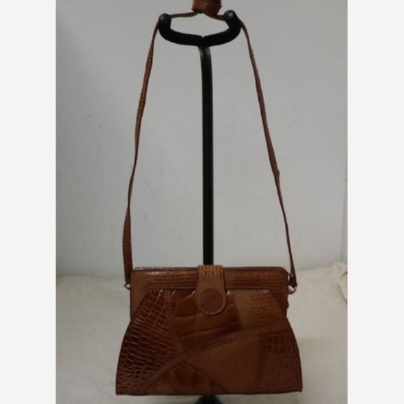 lorenzo Handbags - Lorenzo Crossbody Handbag